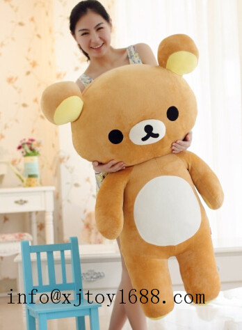 huge teddy bear